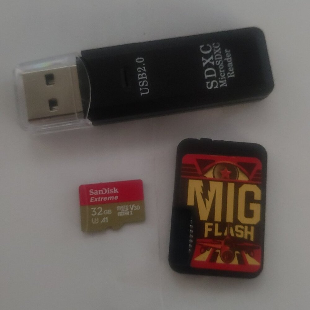 Mig flash for the nintendo switch with a 32gb micro sd card and usb reader